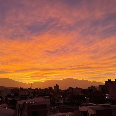 Departamento Centrico Con Estacionamiento Gratis Διαμέρισμα San Salvador de Jujuy Εξωτερικό φωτογραφία